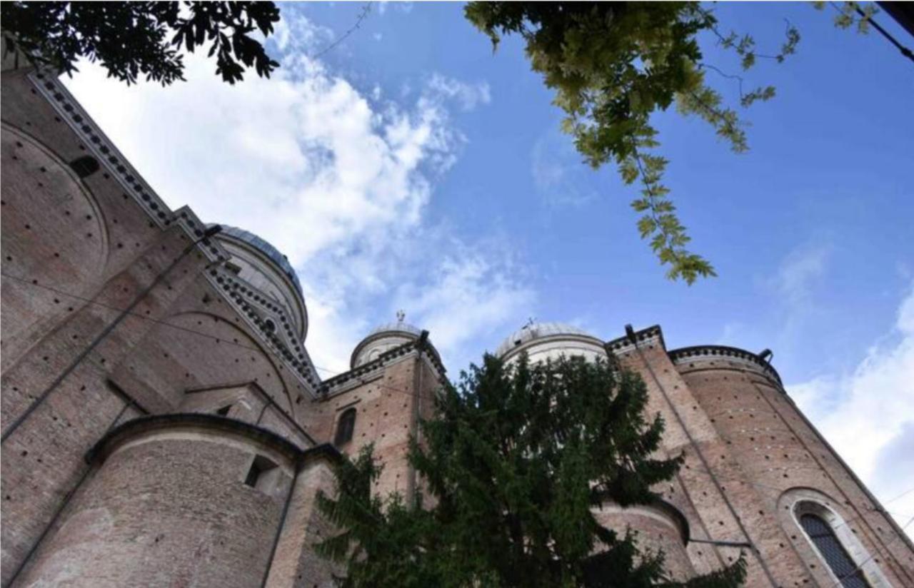 Welc-Om Santa Giustina Apartment بادوفا المظهر الخارجي الصورة