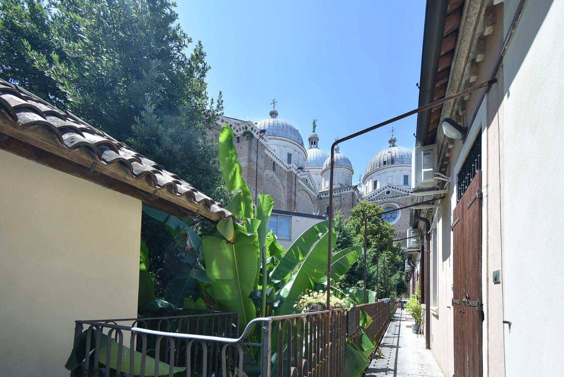 Welc-Om Santa Giustina Apartment بادوفا المظهر الخارجي الصورة