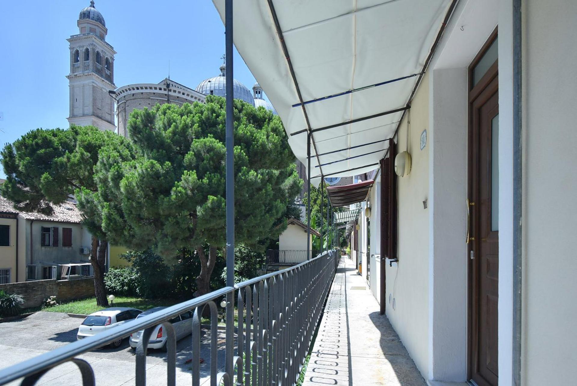 Welc-Om Santa Giustina Apartment بادوفا المظهر الخارجي الصورة